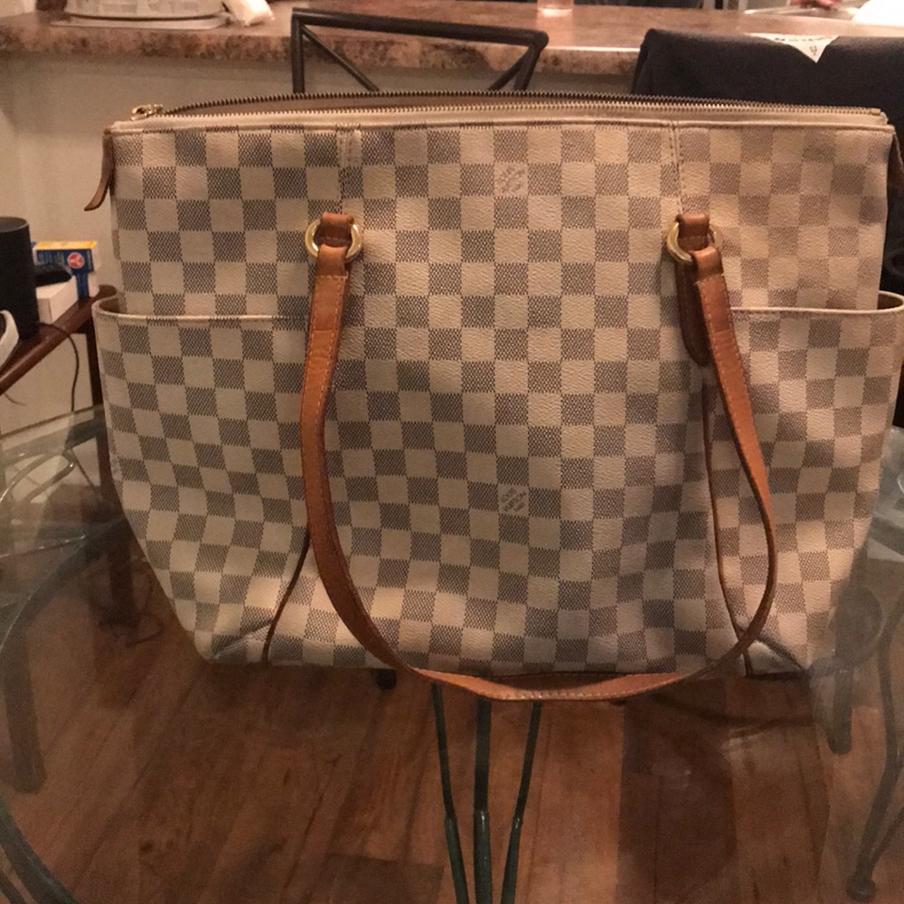 vintage louis vitton really nice